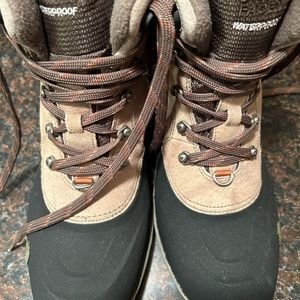 Men’s North Face Waterproof Boots